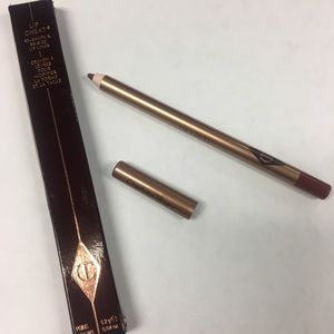 Charlotte Tilbury lip liner